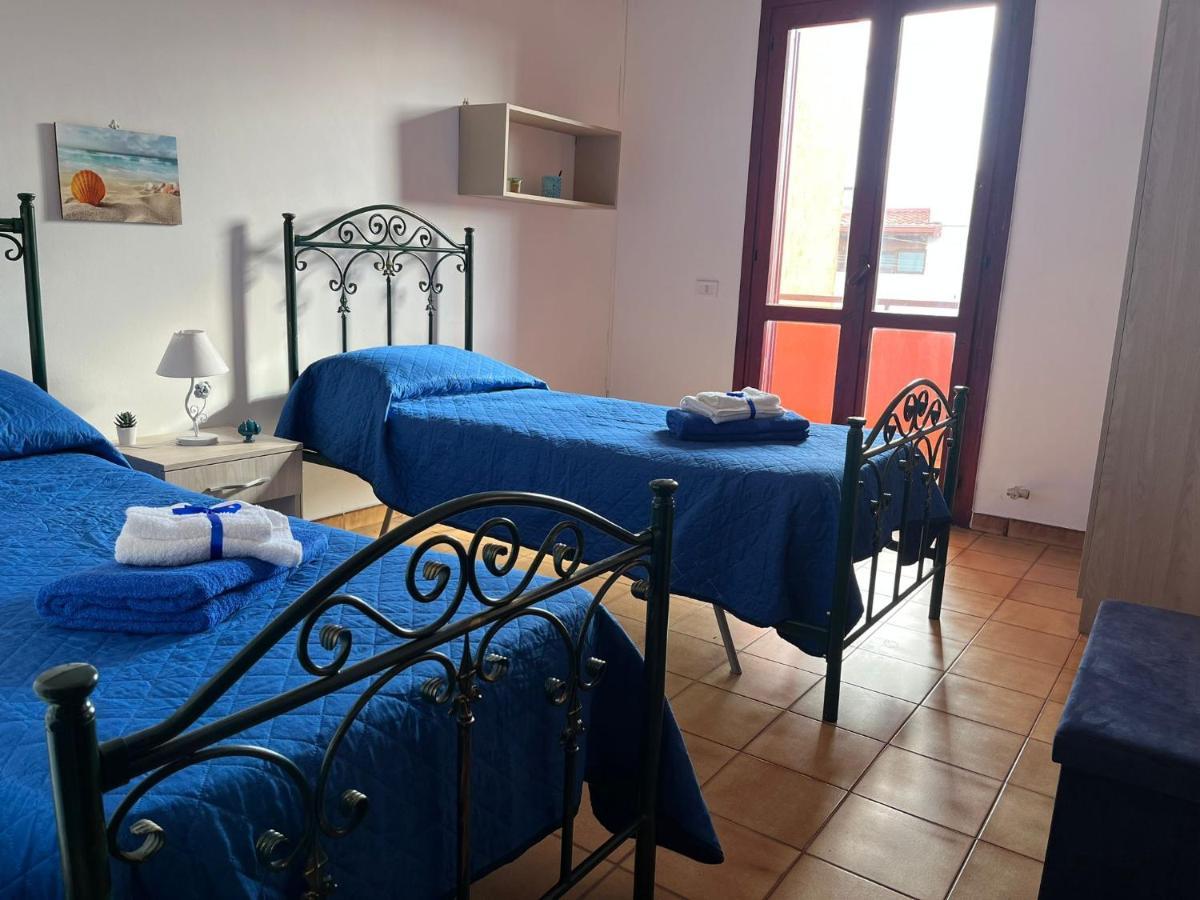 Caravaggio Apartment Porto Cesareo Bagian luar foto