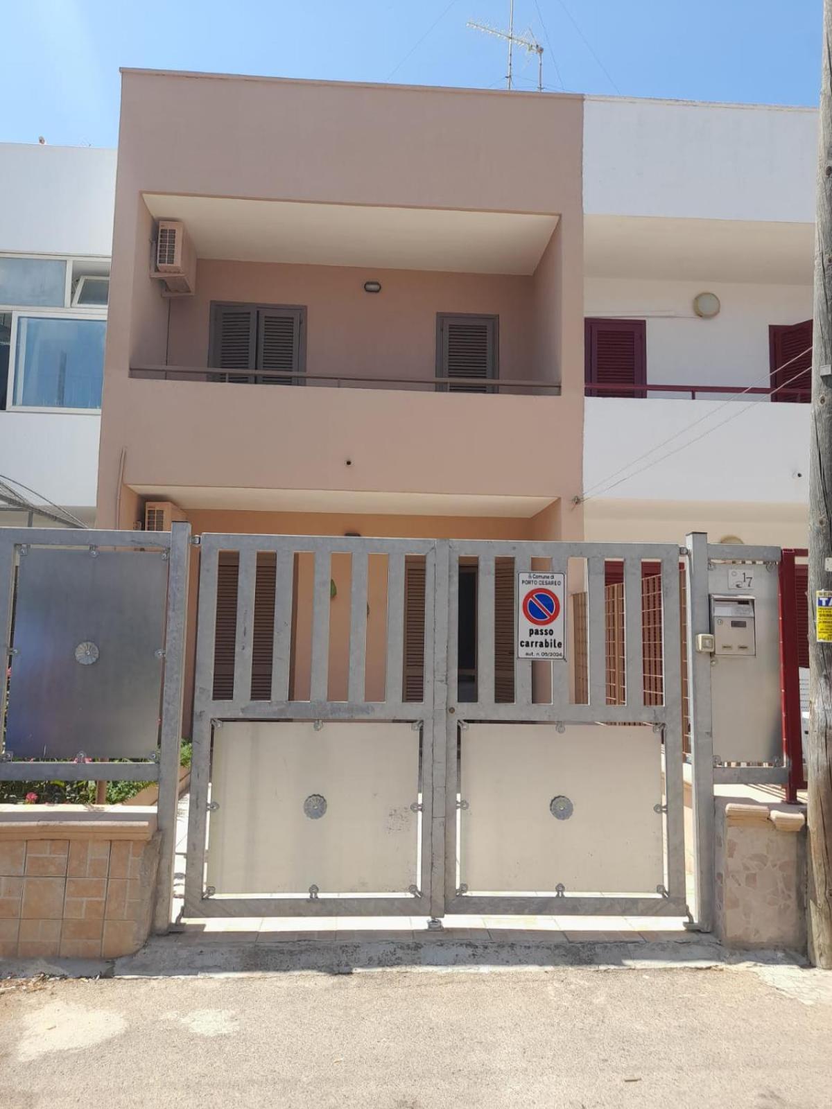 Caravaggio Apartment Porto Cesareo Bagian luar foto